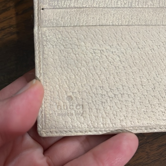 Authentic Vintage Gucci Wallet - Picture 12 of 17